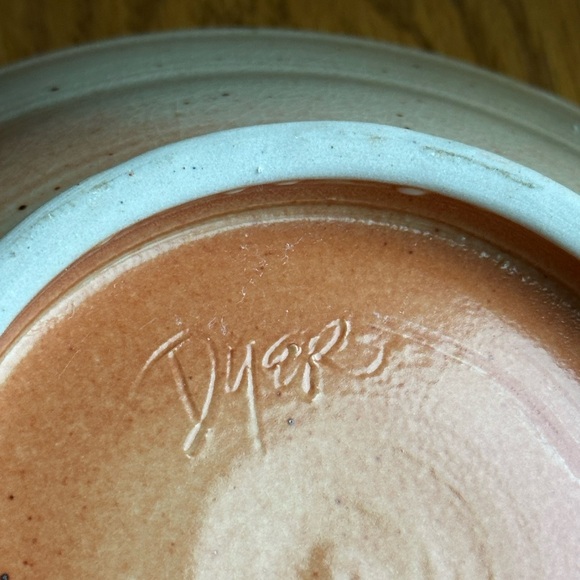 3D Gecko Lizard Studio Art Pottery Stoneware Bowl 8.5” Artist Signed Dyer - Picture 10 of 12